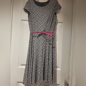 Black and White Geometric Dress with Pink Belt